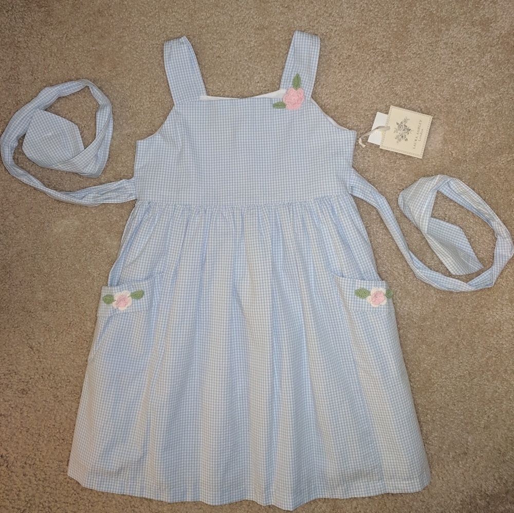Girls' sleeveless party dress